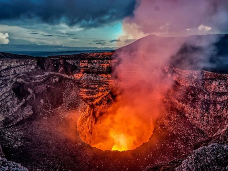 Lava Tour